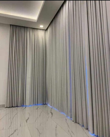 Curtain