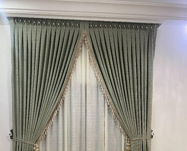 Curtain
